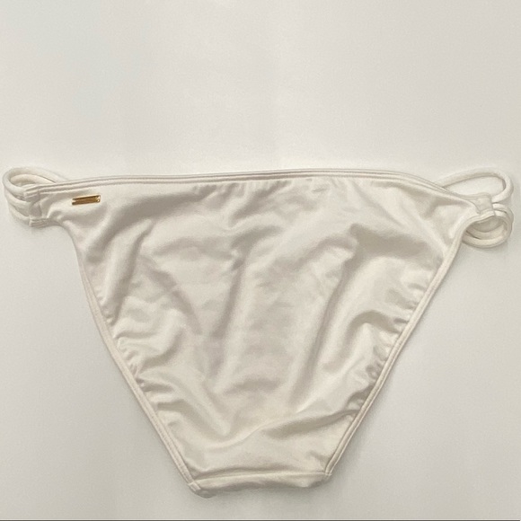 Victoria’s Secret Swim Bottom - Size M - Picture 2 of 3